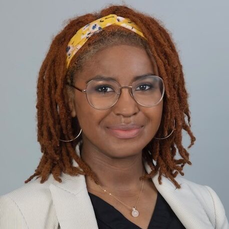 Nia Delmast